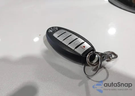 2014 Nissan Pathfinder Platinum from USA, damaged, VIN 5N1AR2MM7EC655275